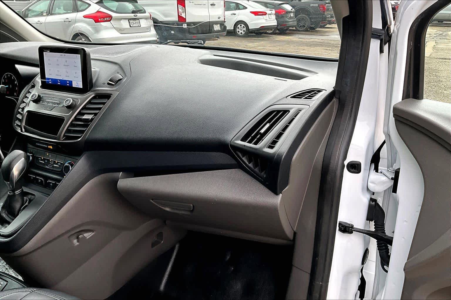 Used 2021 Ford Transit Connect XL FWD image 19