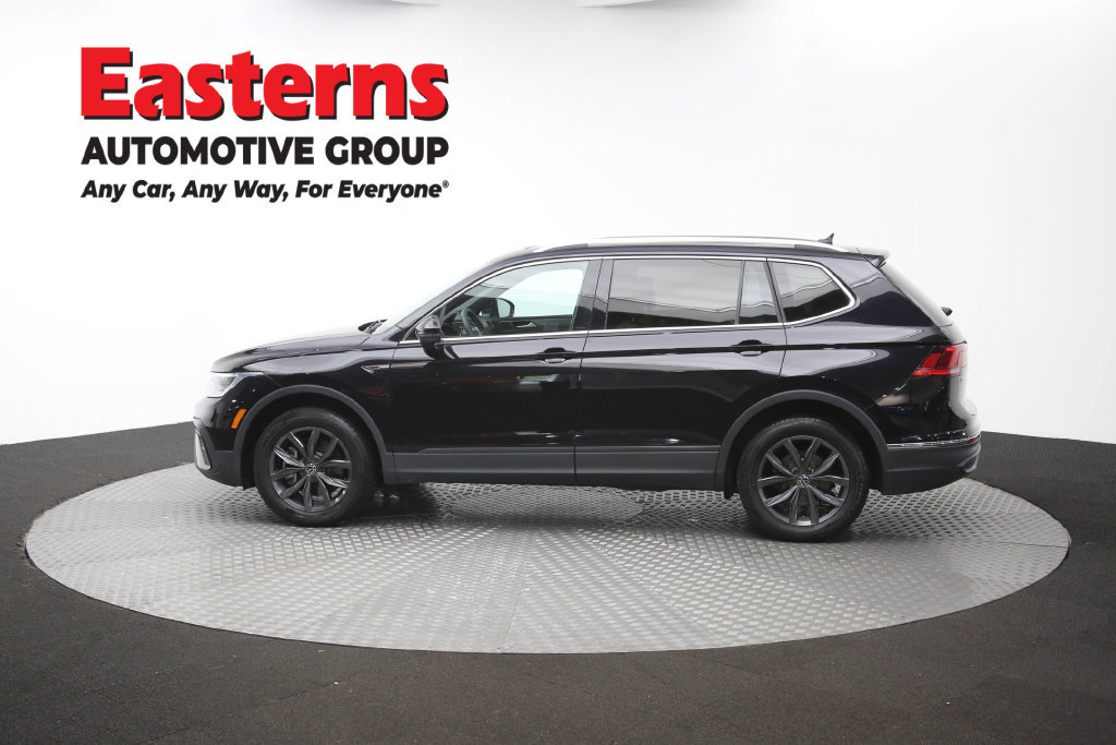 Used 2023 Volkswagen Tiguan SE AWD/4WD image 62