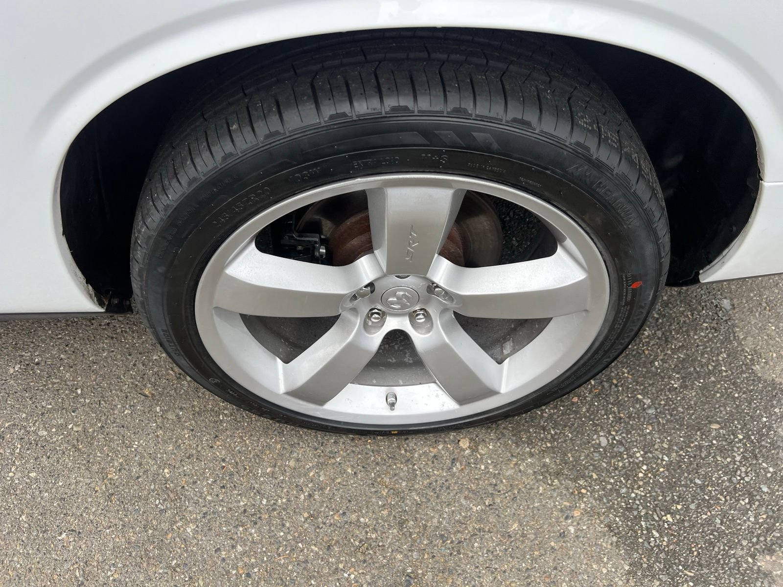 Used 2014 Dodge Challenger SXT RWD image 16
