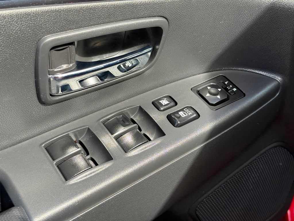 Used 2023 Mitsubishi Outlander Sport ES AWD/4WD image 30