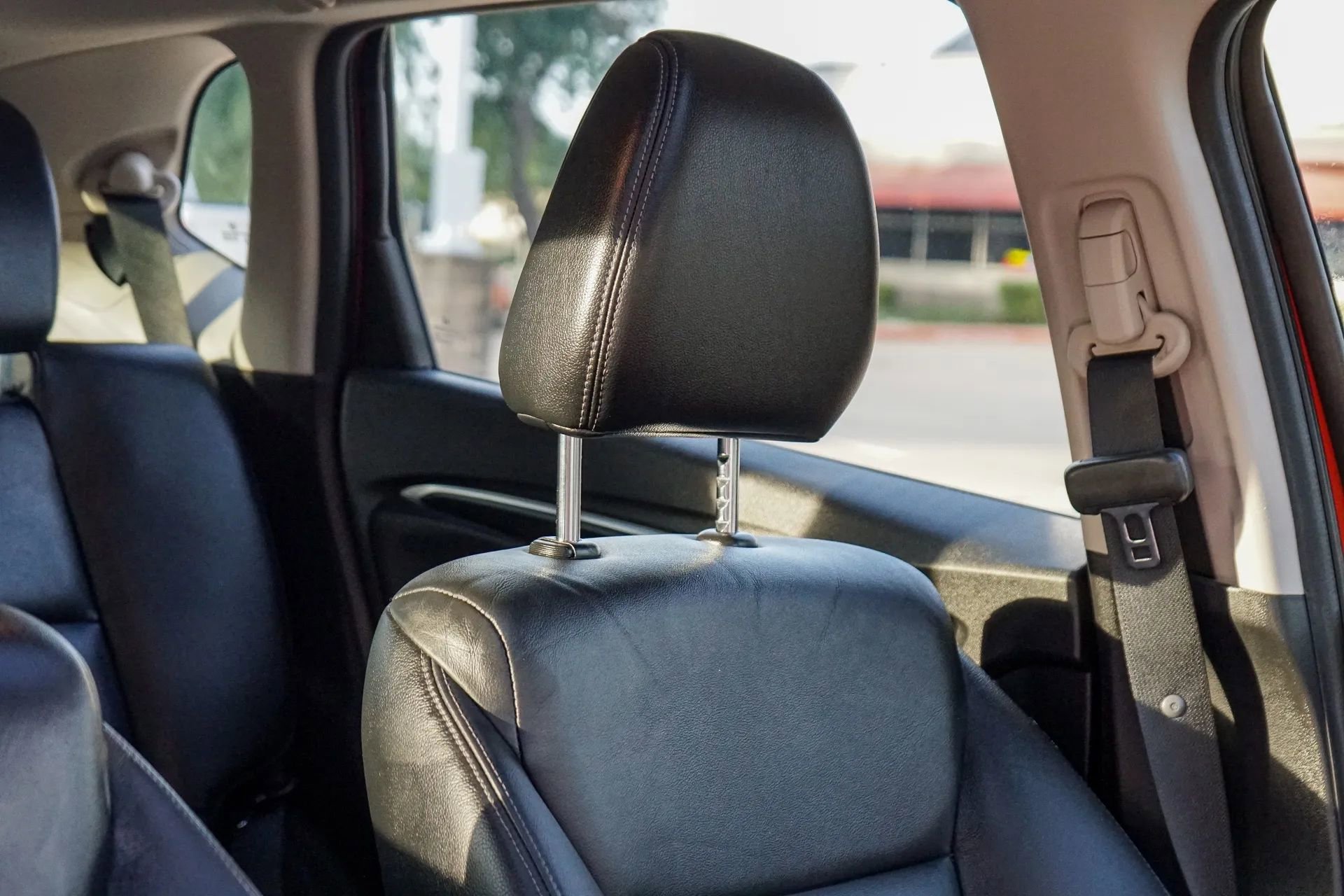 Used 2018 Honda Fit EX-L image 37