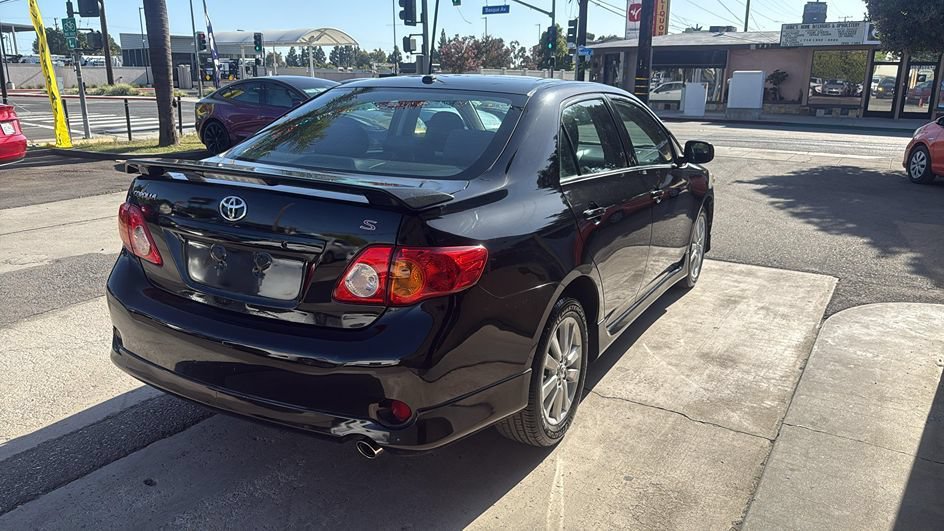 Used 2010 Toyota Corolla S FWD image 6