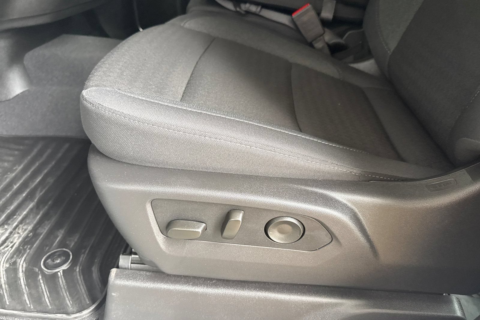 Used 2026 GMC Sierra 1500 Elevation AWD/4WD image 12