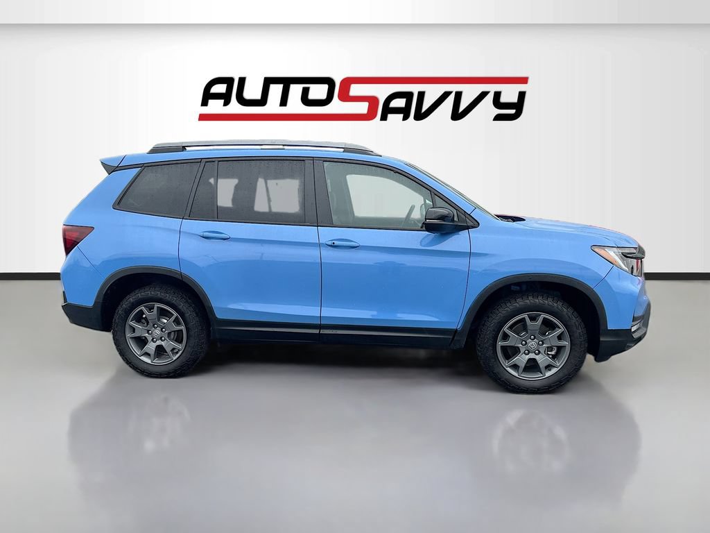 Used 2025 Honda Passport TrailSport image 8