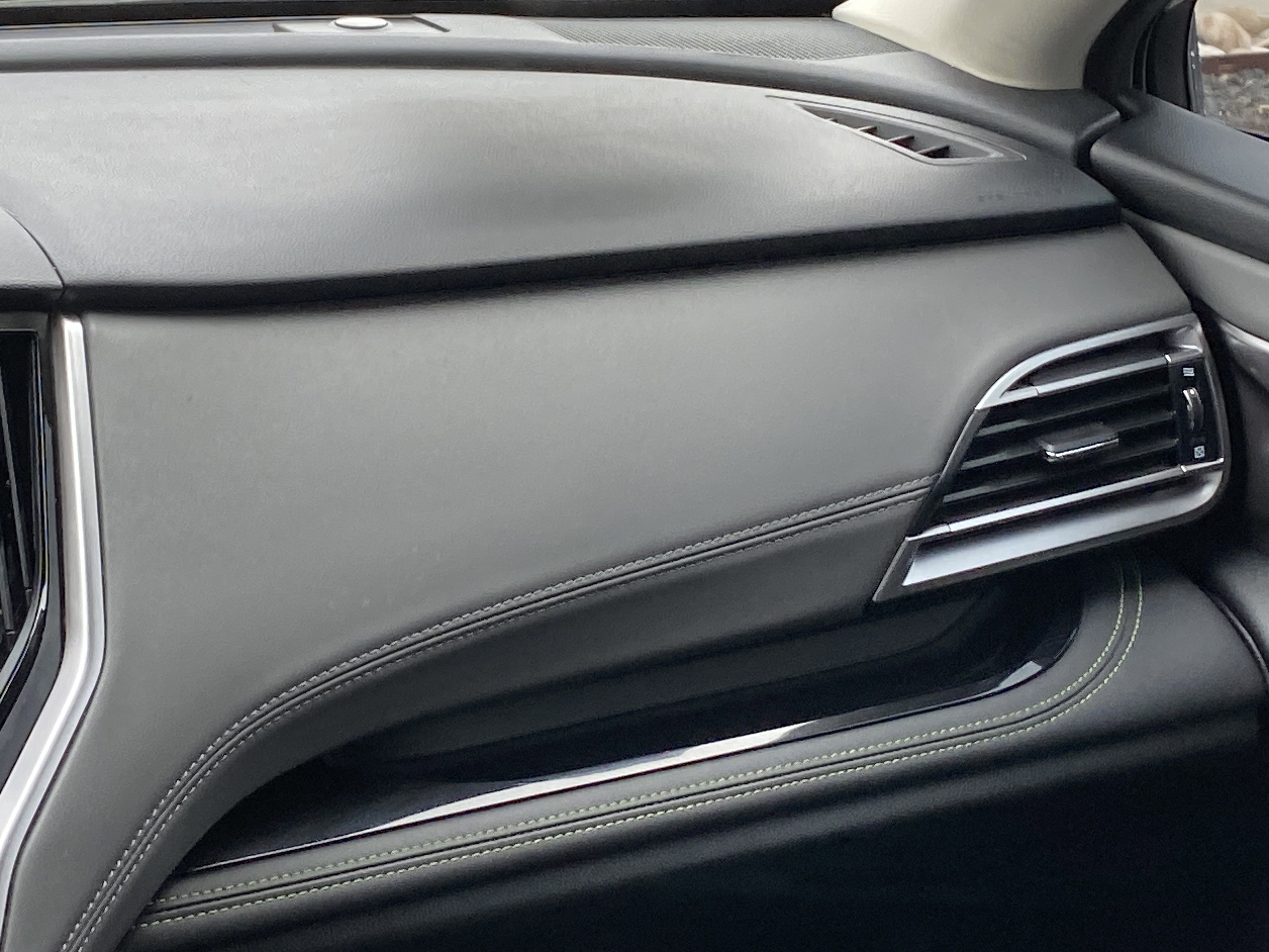 Used 2023 Subaru Outback Onyx Edition image 22