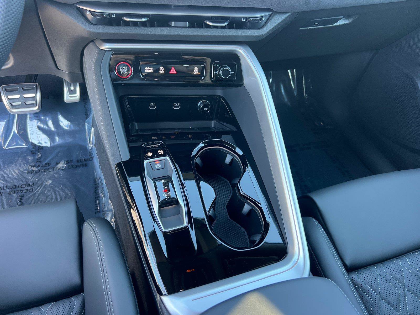New 2026 Audi SQ5 Prestige AWD/4WD image 25