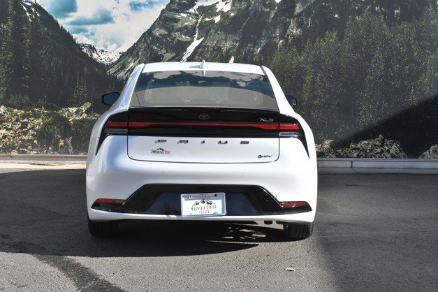 Certified 2024 Toyota Prius XLE image 10
