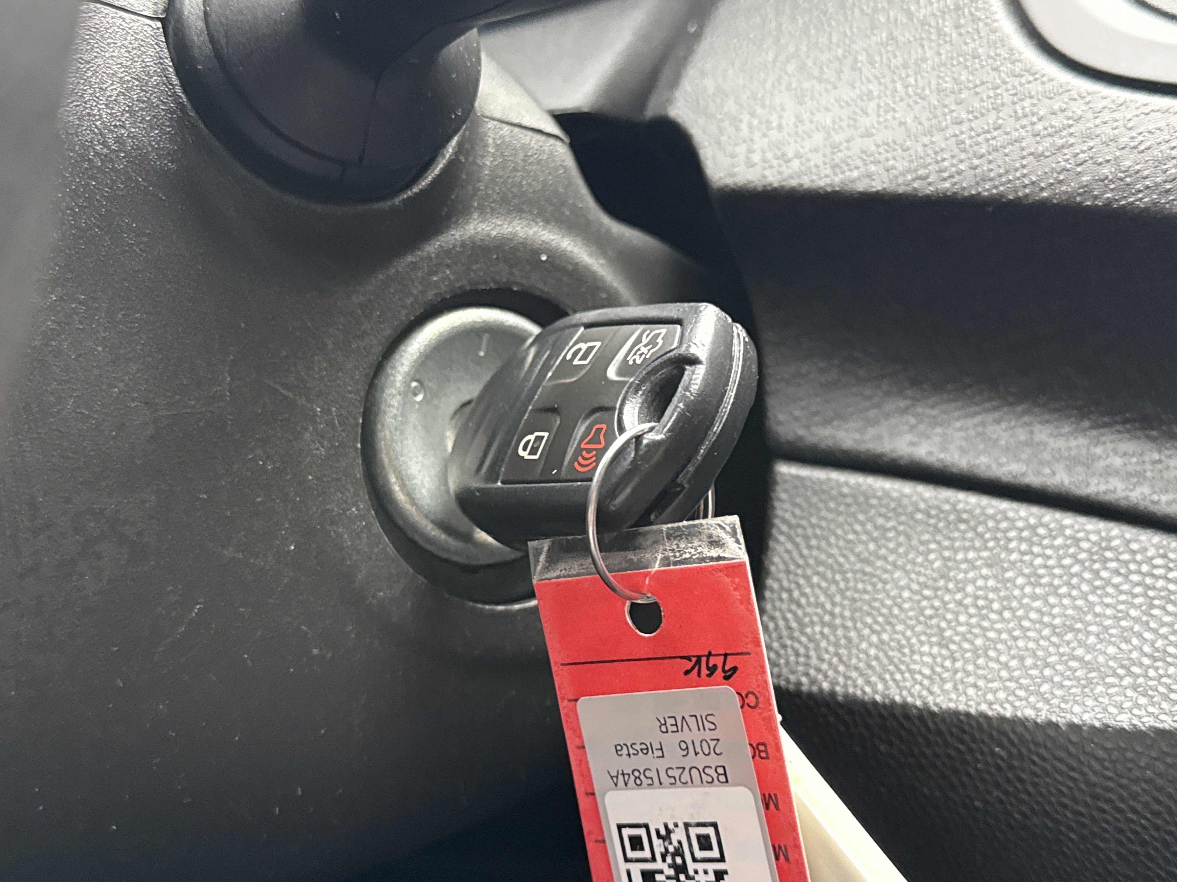 Used 2016 Ford Fiesta S image 31