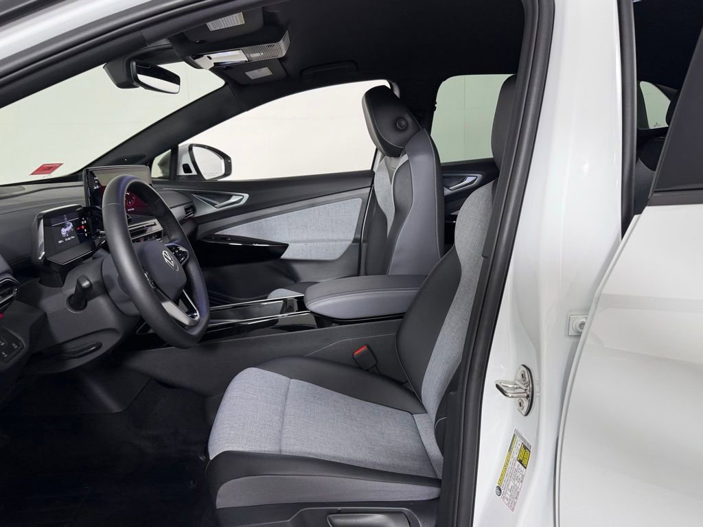 Used 2024 Volkswagen ID.4 2WD image 21