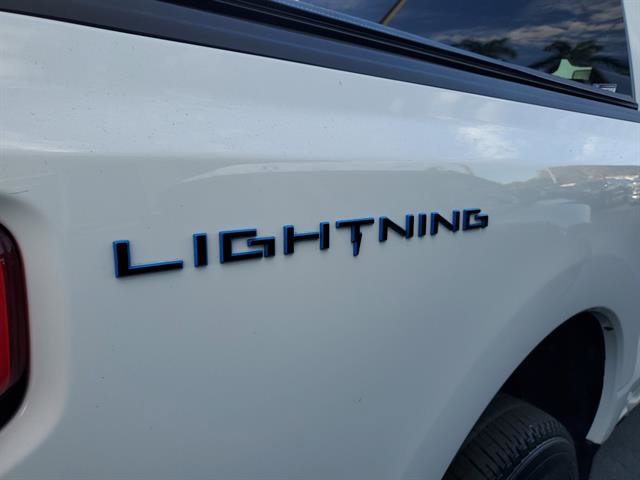 Used 2022 Ford F150 Lightning Pro image 4