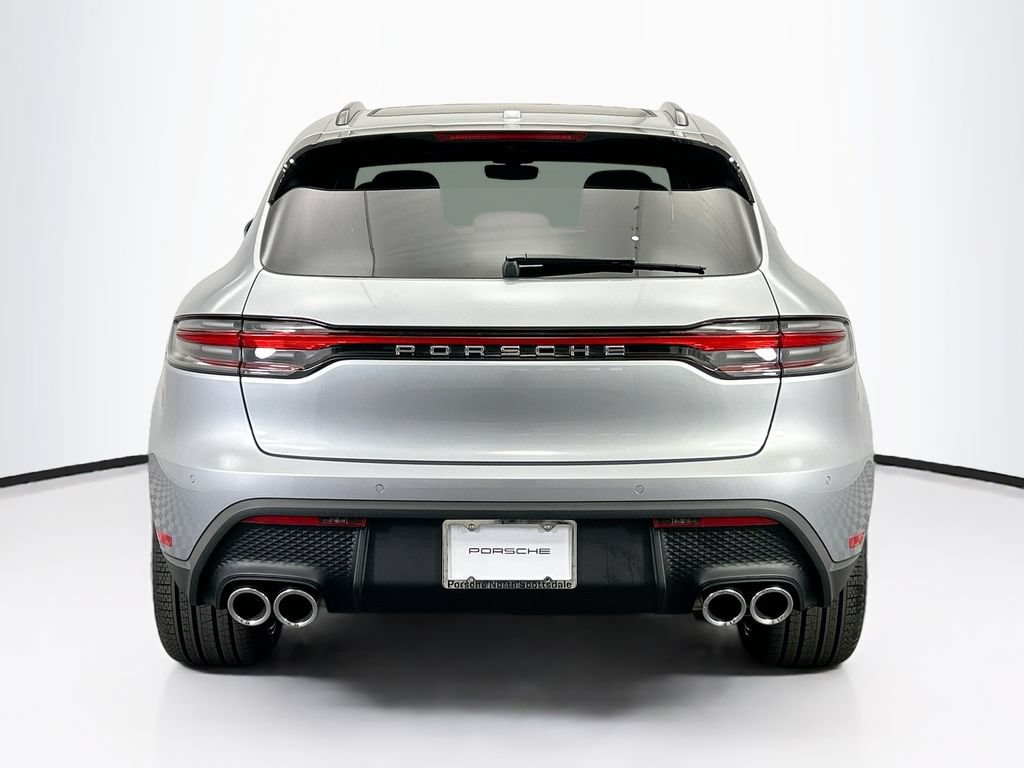 Used 2026 Porsche Macan AWD/4WD image 6