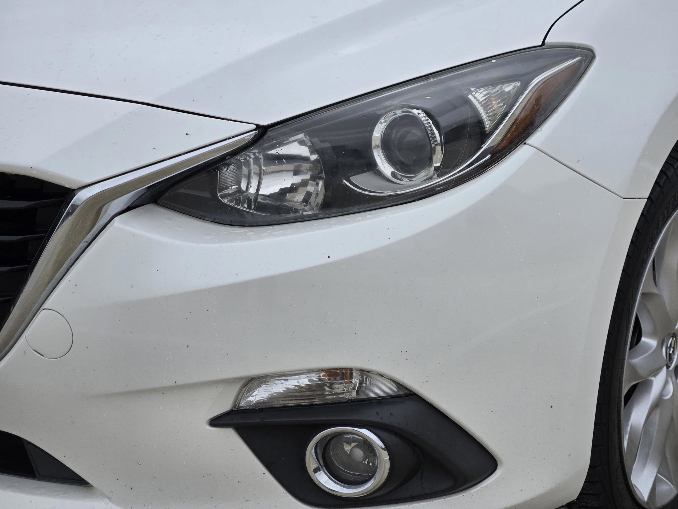 Used 2015 MAZDA MAZDA3 s Touring FWD image 28