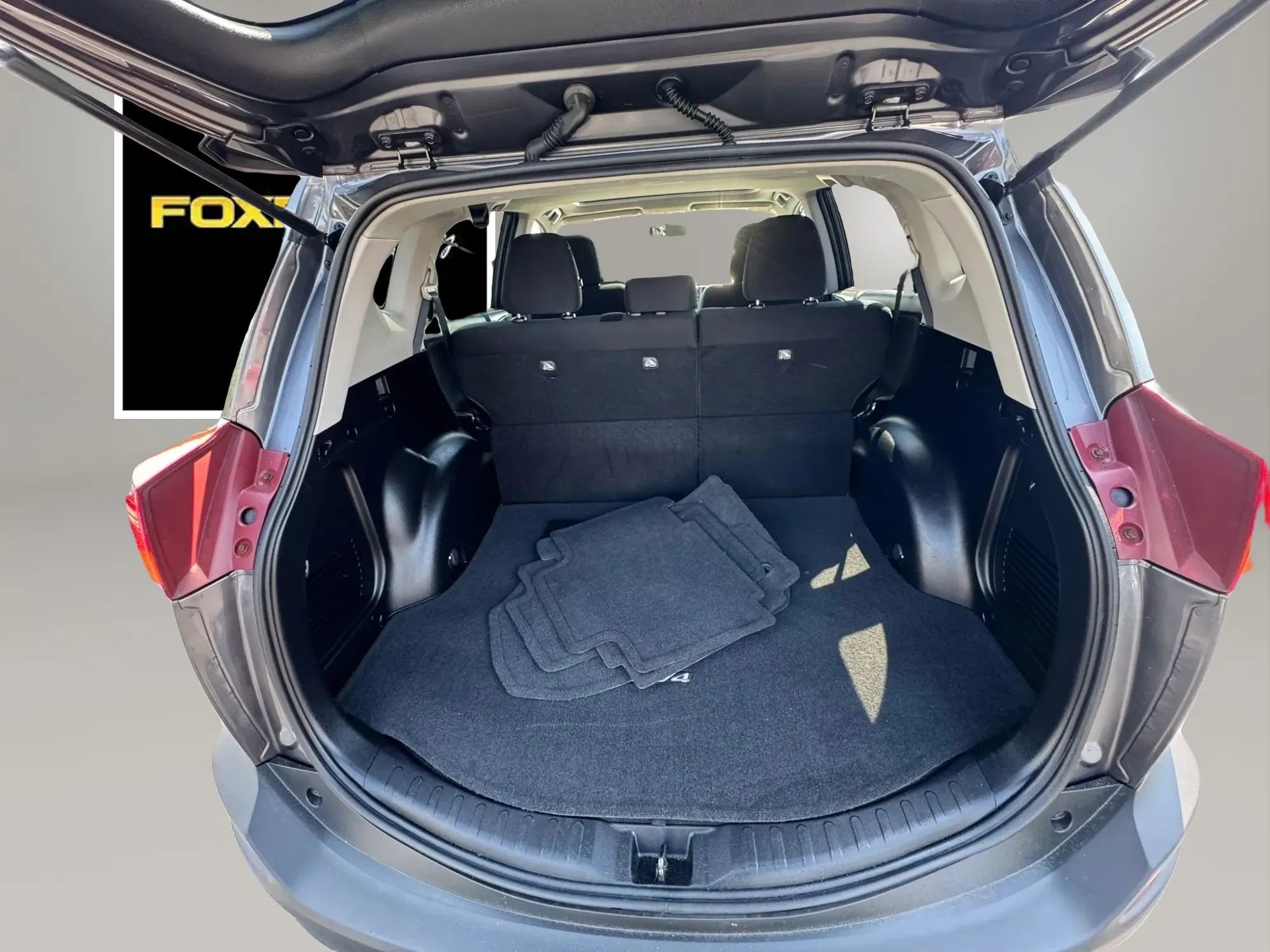 Used 2014 Toyota RAV4 XLE AWD/4WD image 15