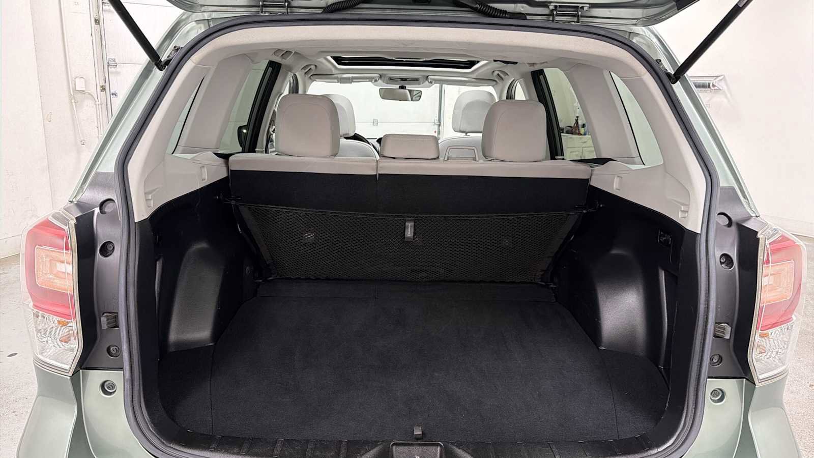 Used 2017 Subaru Forester 2.5i Premium w/ Popular Package #1A image 27