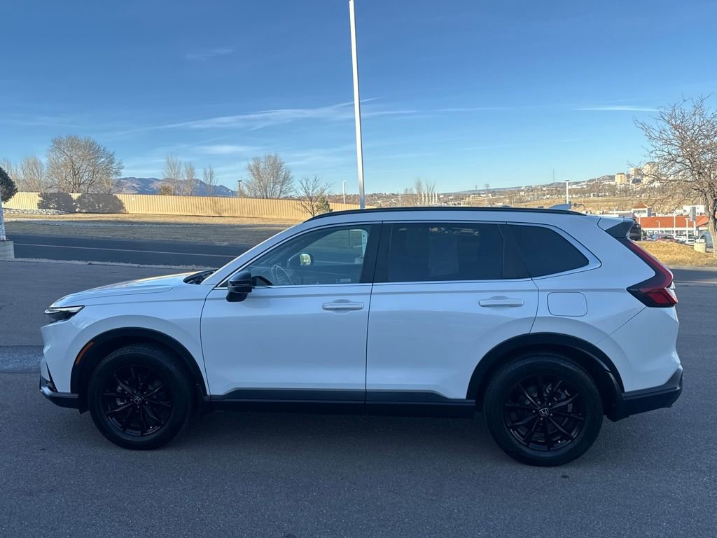 Used 2023 Honda CR-V Sport image 4