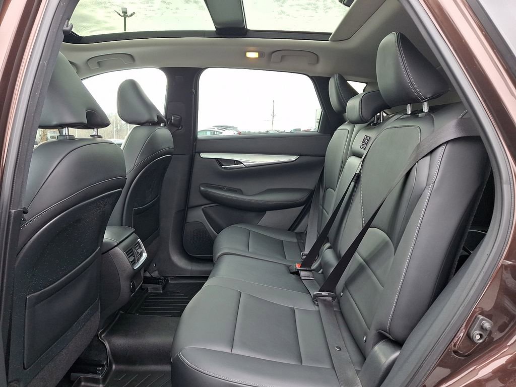 Used 2020 INFINITI QX50 Luxe w/ Navigation Package image 10