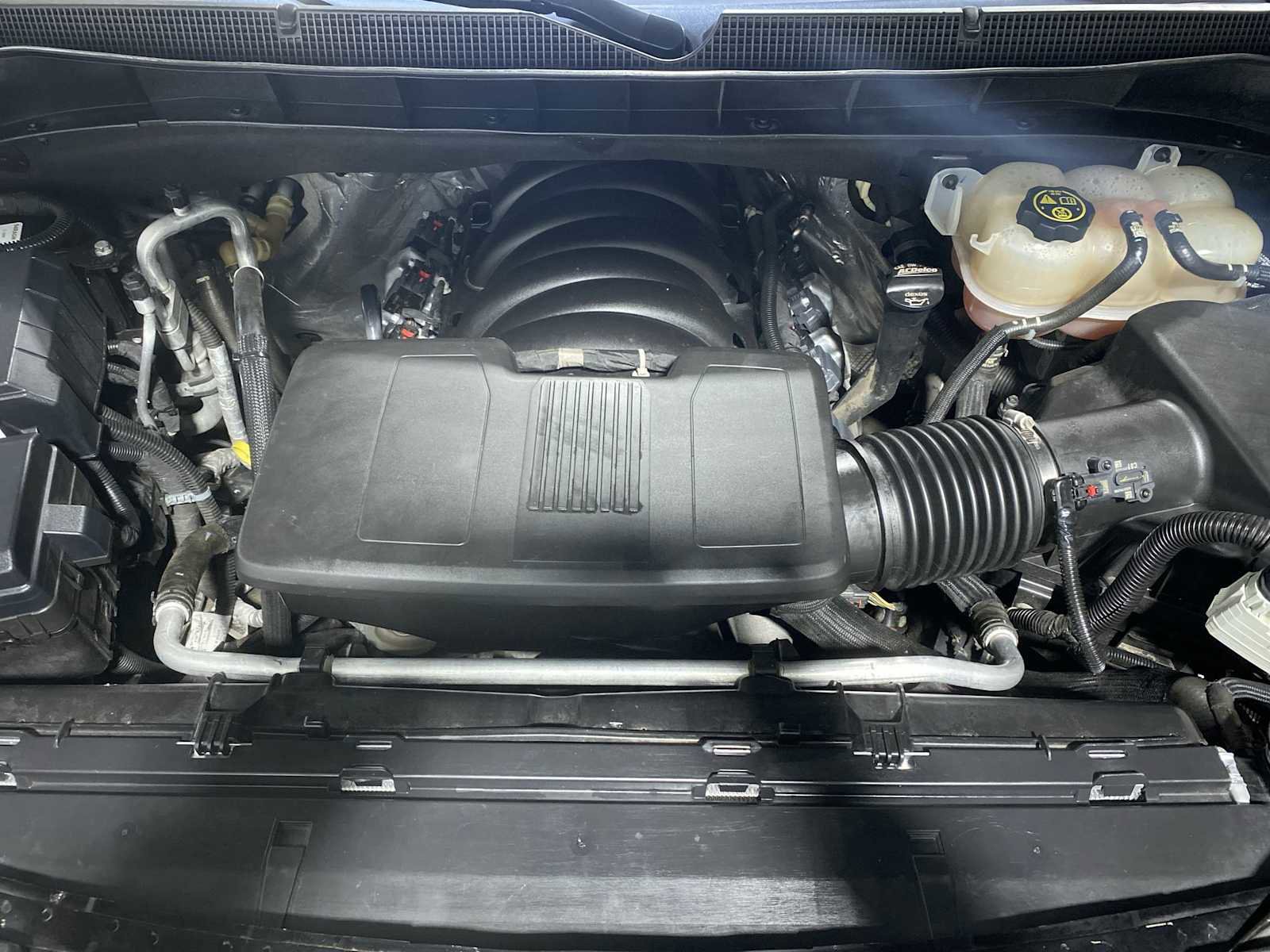 Used 2023 Chevrolet Tahoe High Country image 9