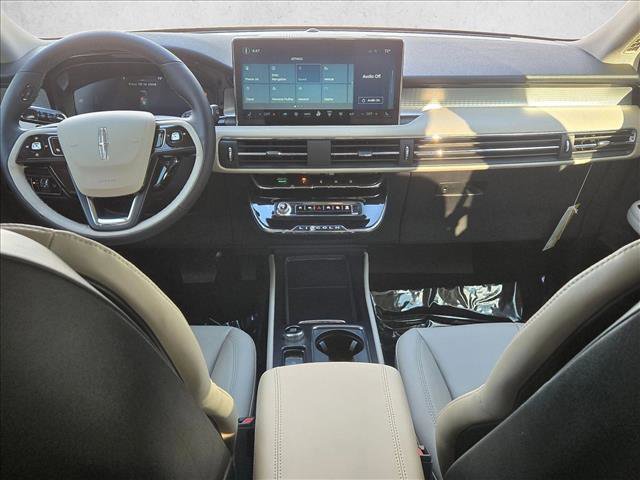 New 2026 Lincoln Corsair Premiere image 14