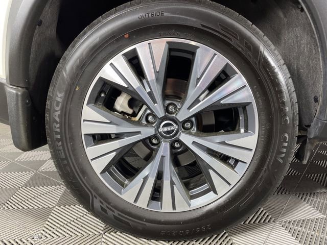 Used 2023 Nissan Rogue SV w/ SV Premium B Package image 20