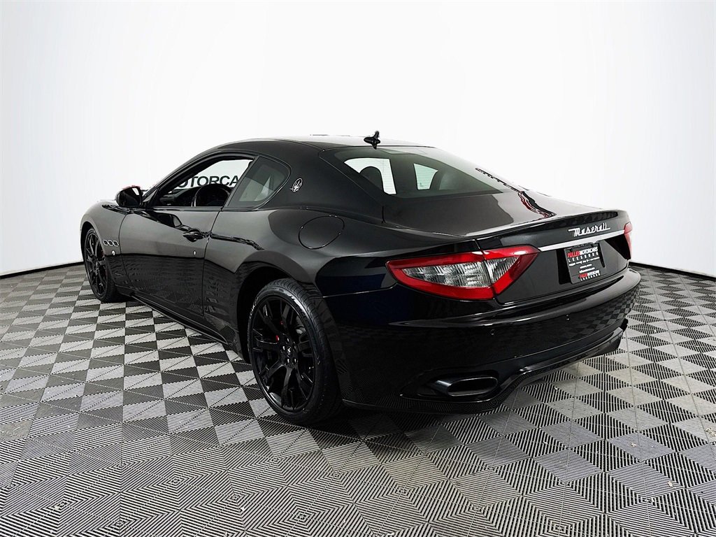 Used 2013 Maserati GranTurismo Sport image 5