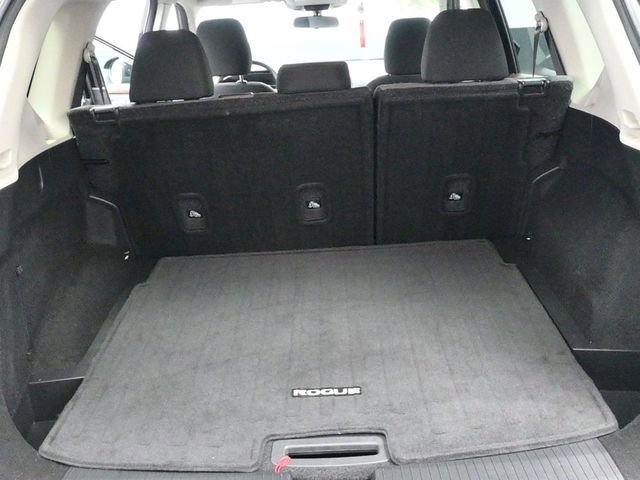 Used 2023 Nissan Rogue SV image 15