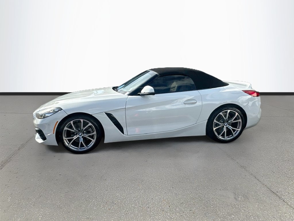 Used 2019 BMW Z4 sDrive30i w/ Executive Package RWD image 4
