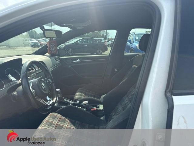 Used 2015 Volkswagen GTI S FWD image 7