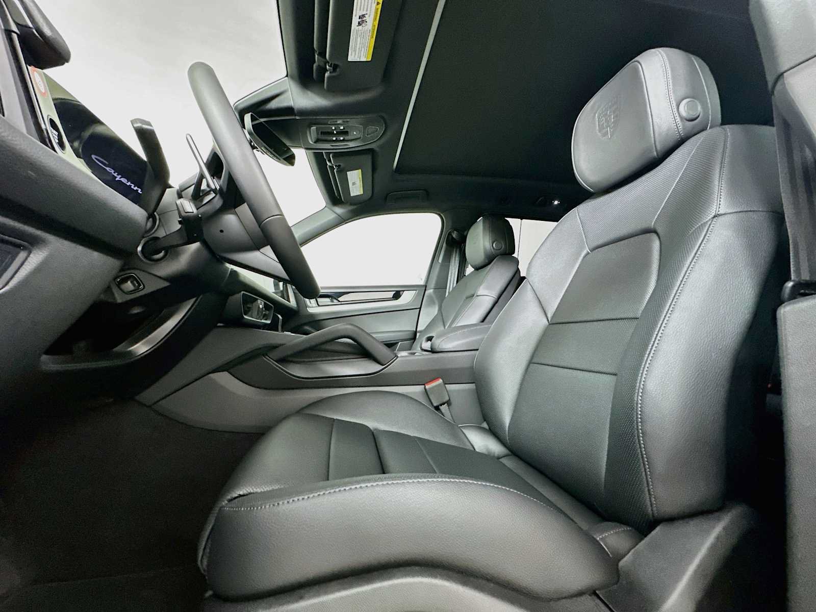 New 2026 Porsche Cayenne AWD/4WD image 5
