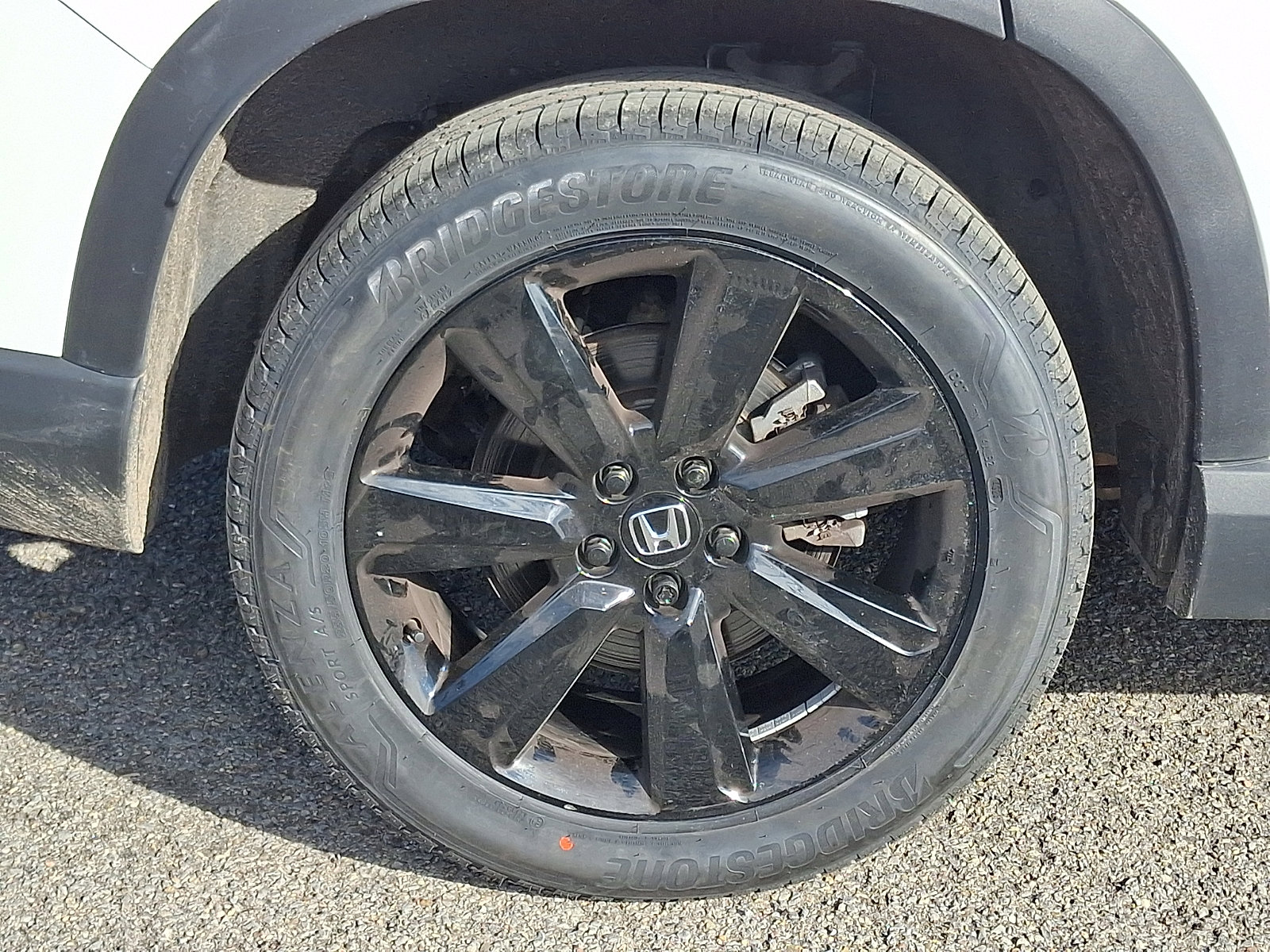 Used 2025 Honda Pilot Black Edition image 8