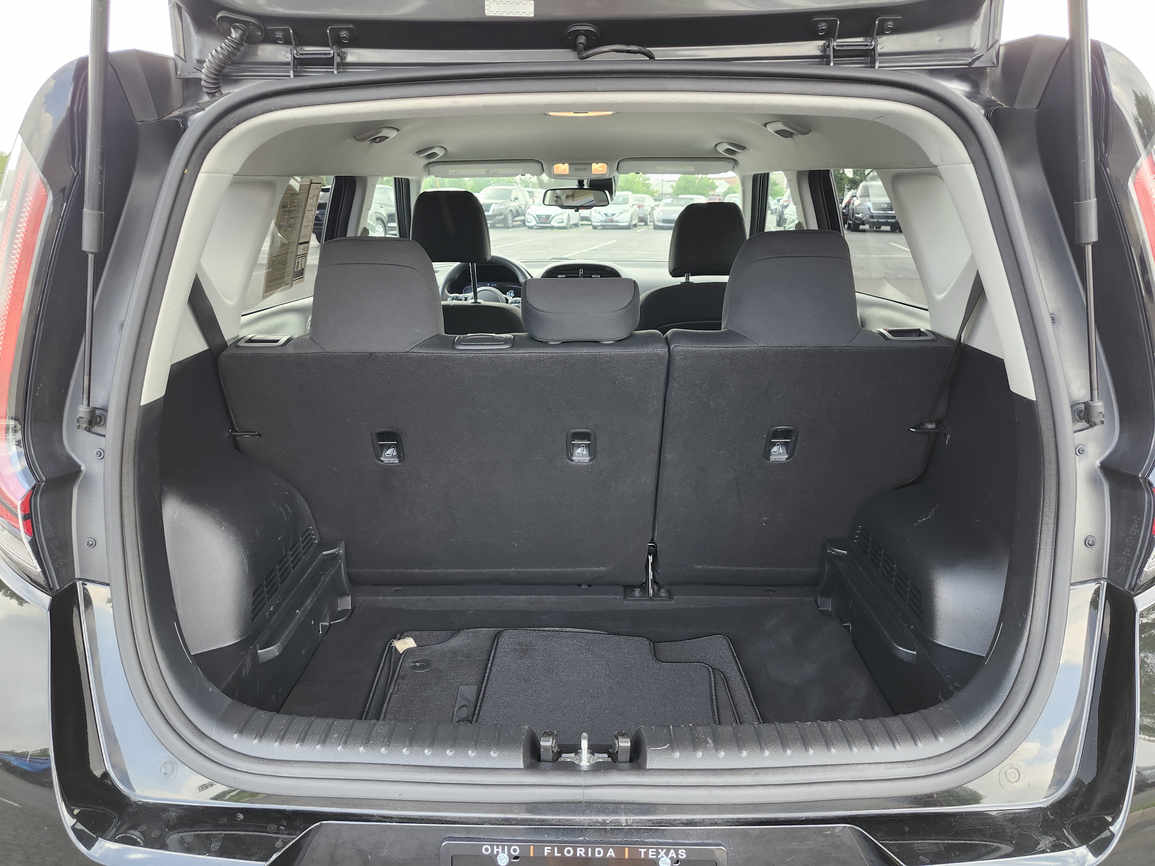 Used 2023 Kia Soul S FWD image 23