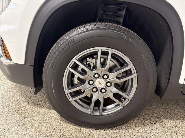 Used 2025 GMC Acadia Elevation AWD/4WD image 35