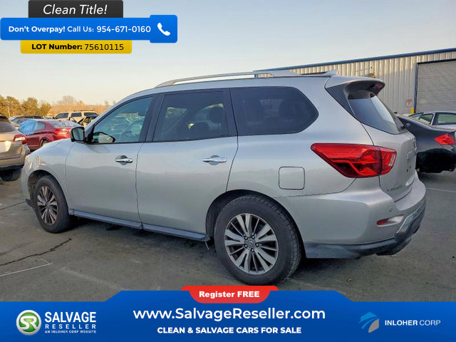 Used 2019 Nissan Pathfinder SL image 3