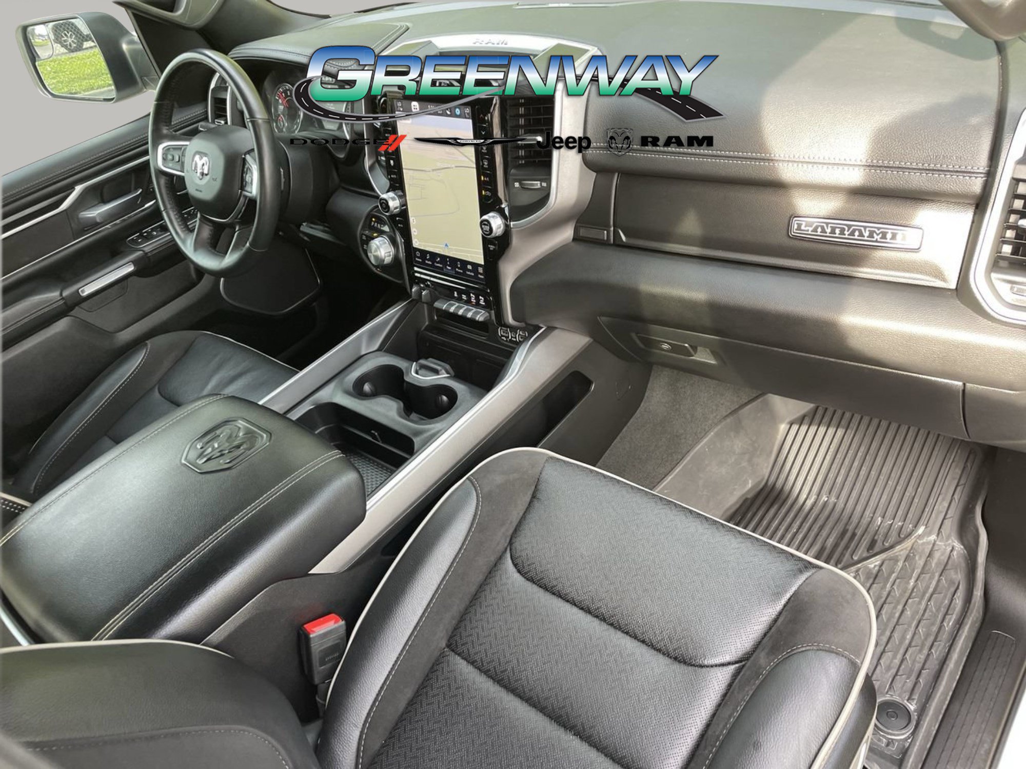 Used 2023 RAM 1500 Laramie AWD/4WD image 8