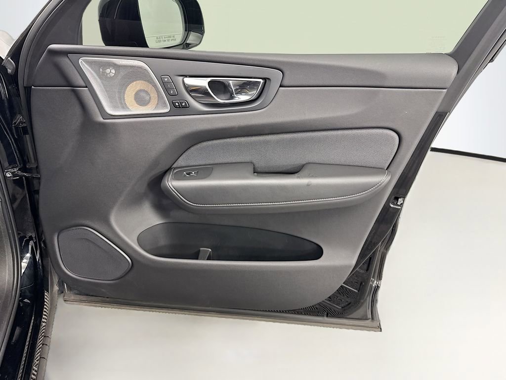 Used 2020 Volvo XC60 T8 Polestar image 24