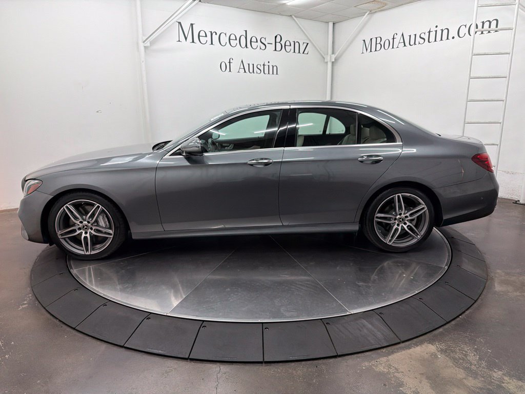 Used 2018 Mercedes-Benz E 300 image 4