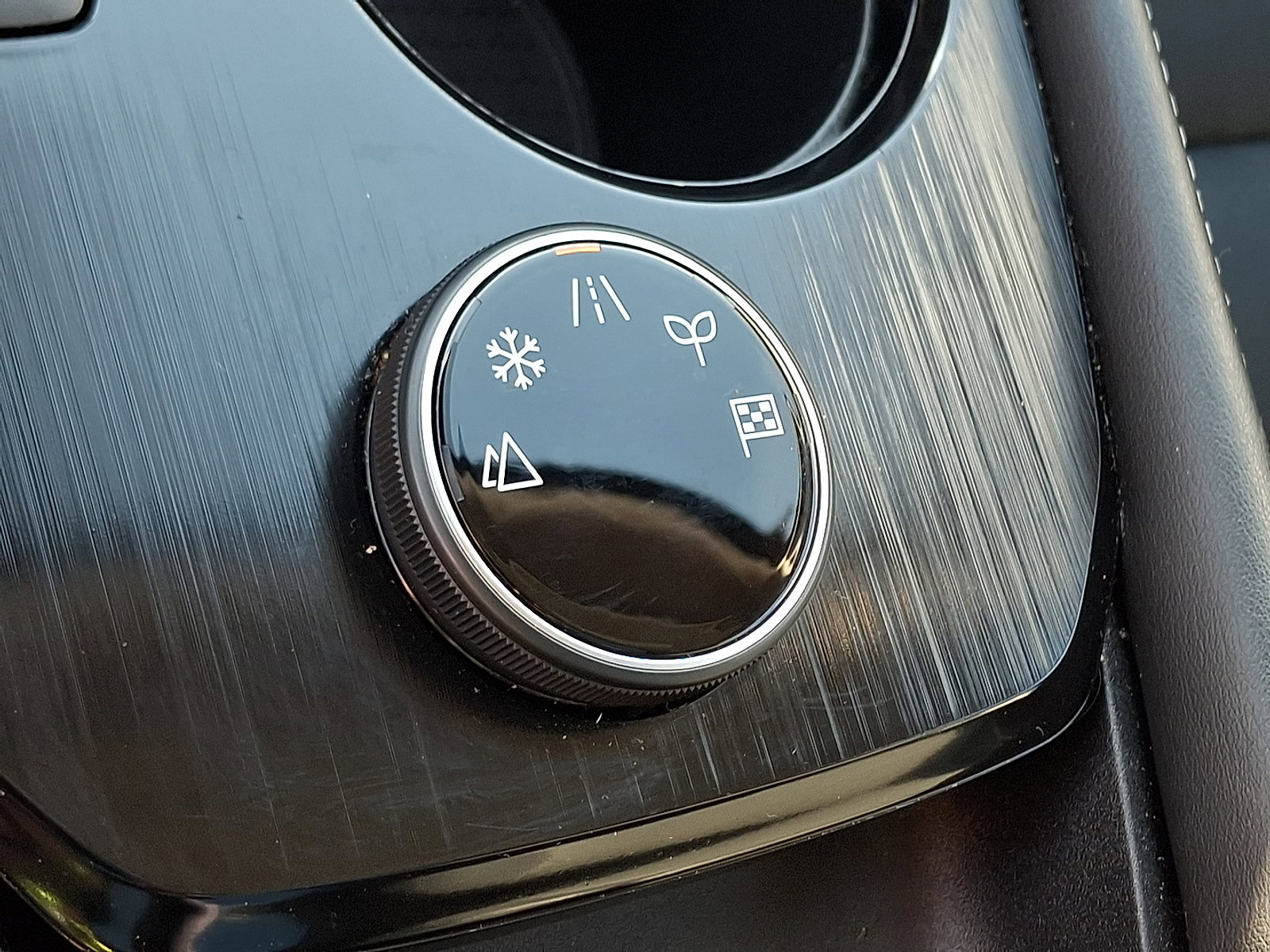 Used 2021 Nissan Rogue SL image 25