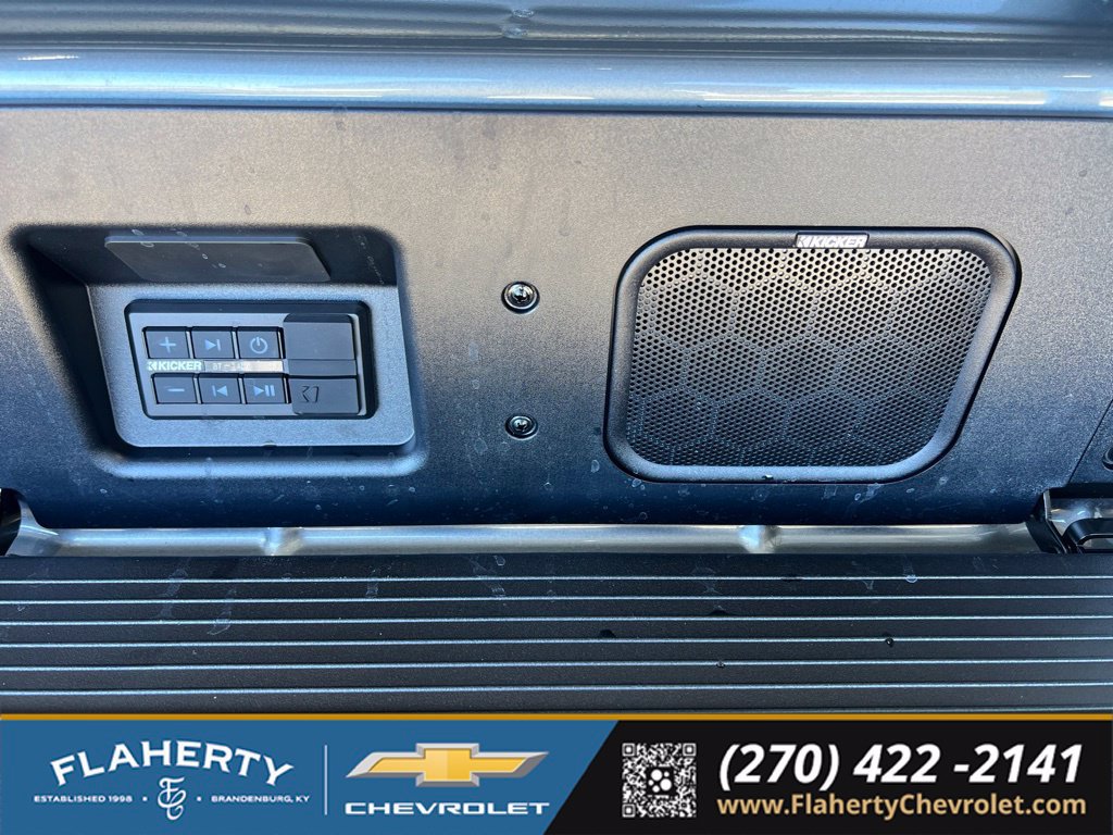 New 2026 Chevrolet Silverado 1500 High Country w/ High Country Premium Package AWD/4WD image 14