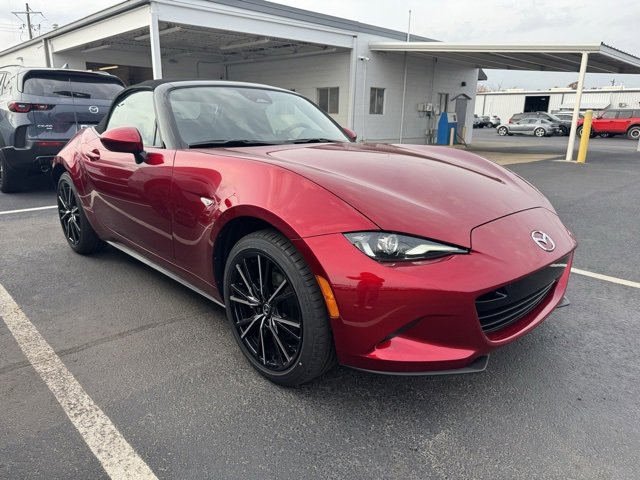 New 2025 MAZDA MX-5 Miata Grand Touring image 1