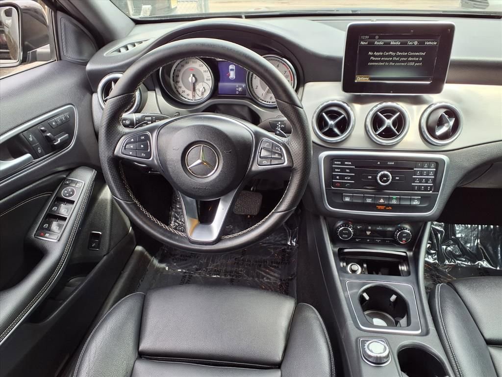 Used 2017 Mercedes-Benz GLA 250 4MATIC image 15