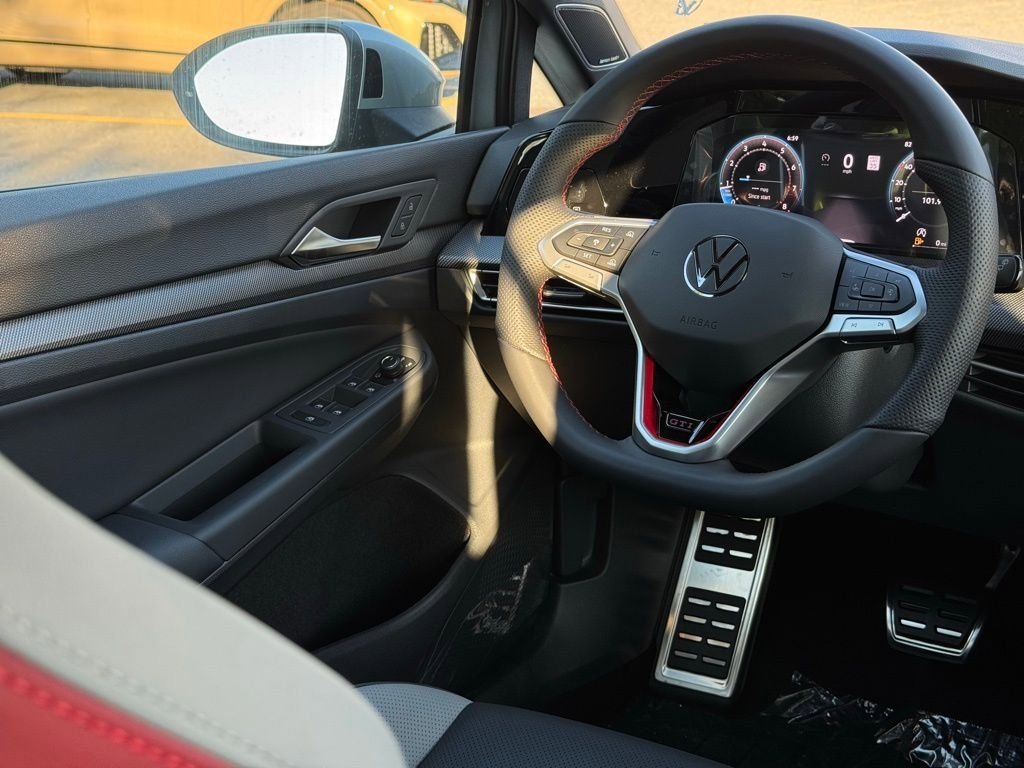 New 2025 Volkswagen GTI SE image 30
