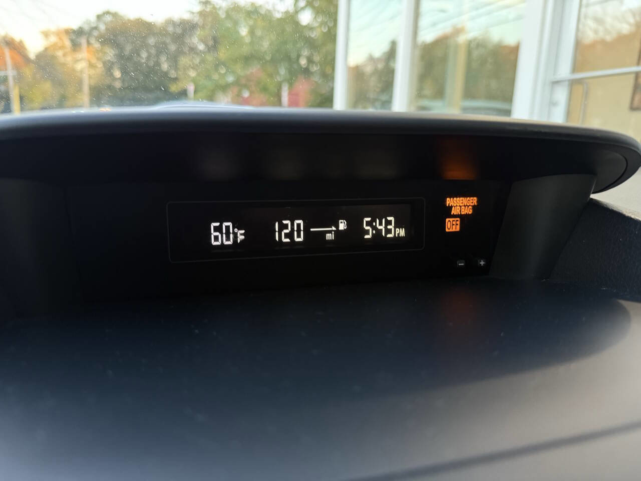 Used 2016 Subaru Impreza 2.0i Premium image 34