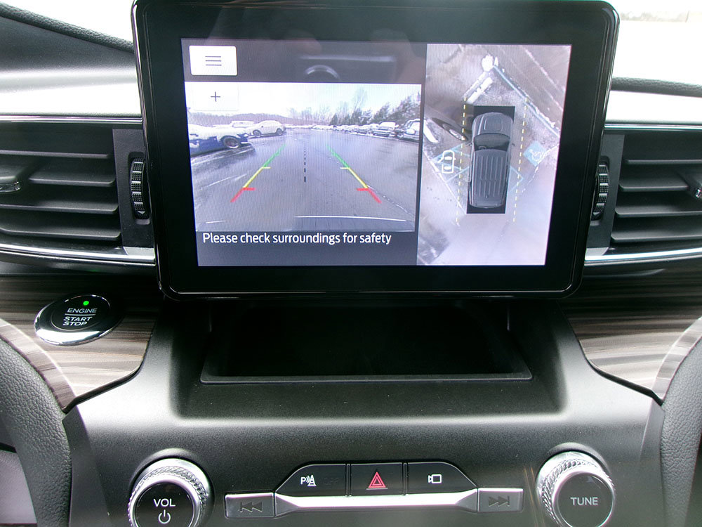 Used 2020 Ford Explorer Limited image 19