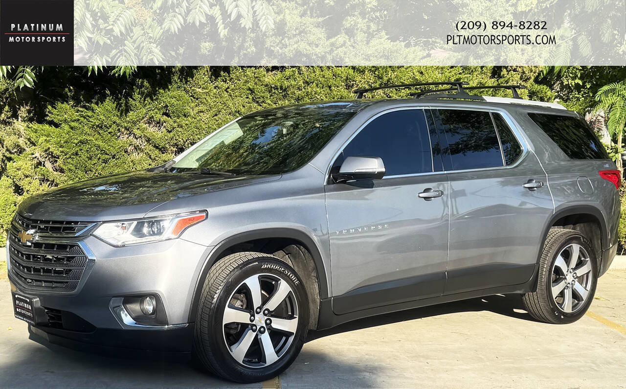Used 2018 Chevrolet Traverse LT FWD image 1