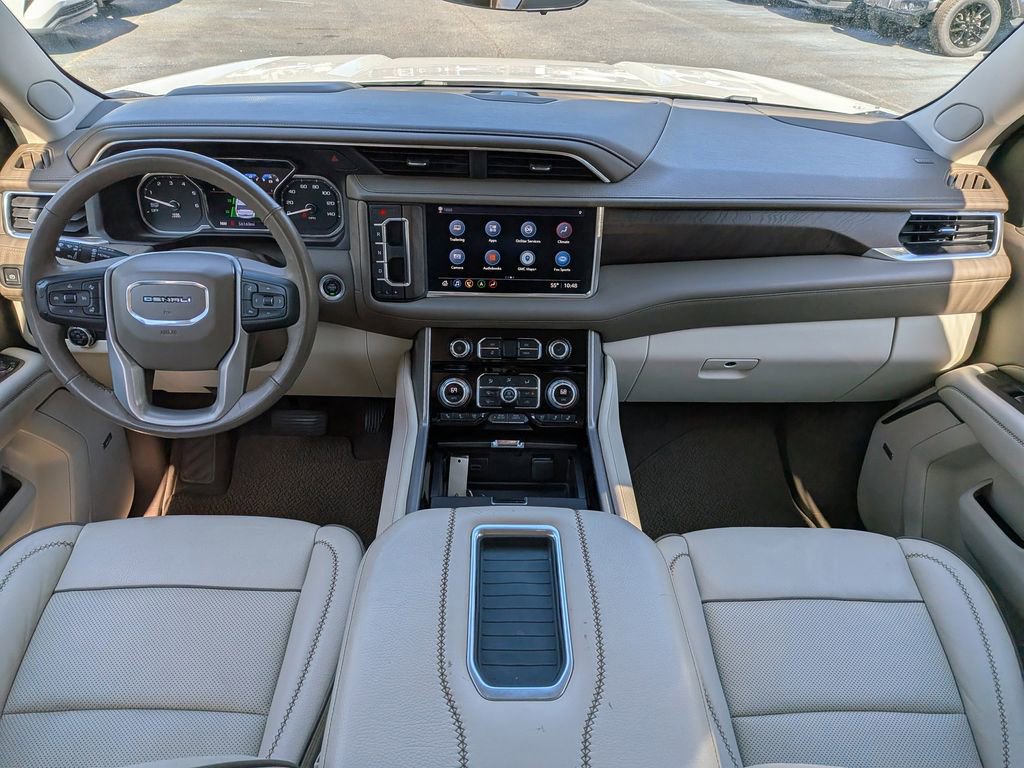 Used 2021 GMC Yukon Denali w/ Denali Premium Package image 14