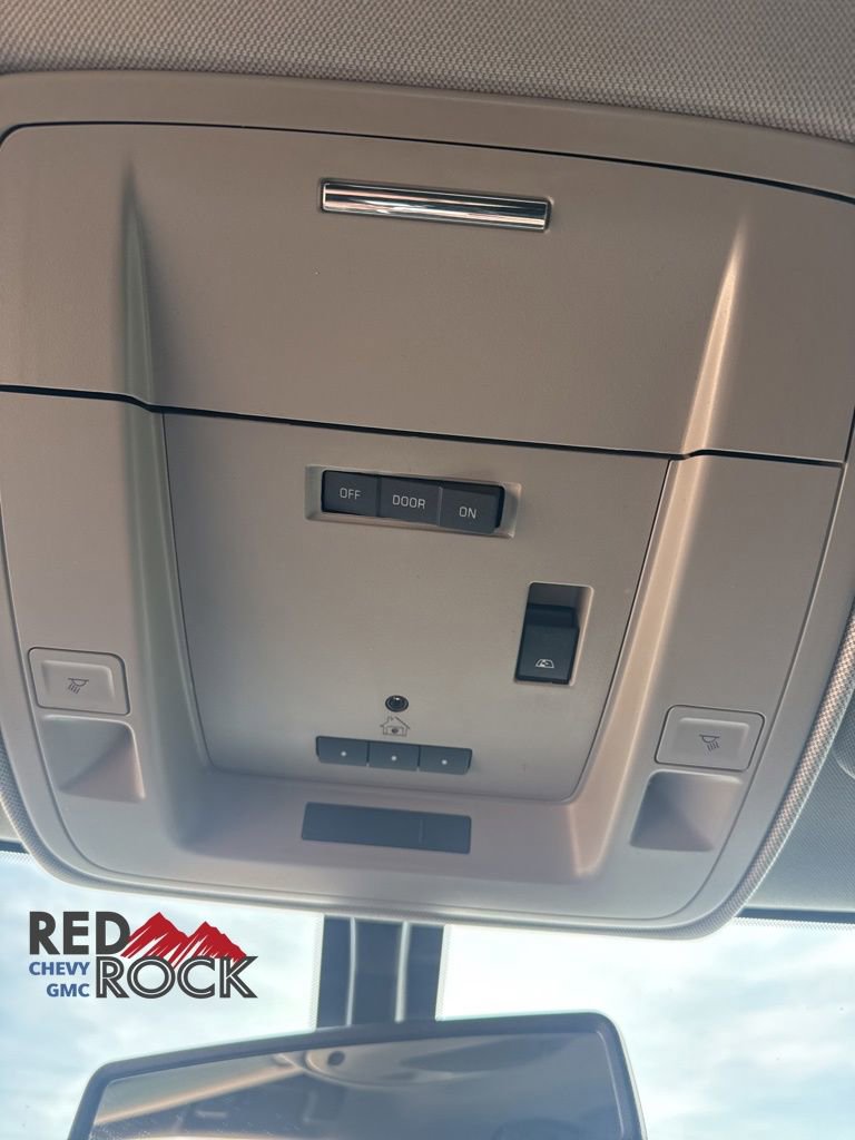 Used 2016 Chevrolet Silverado 1500 LTZ image 17