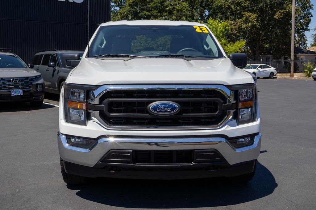 Used 2023 Ford F150 XLT w/ Trailer Tow Package image 4