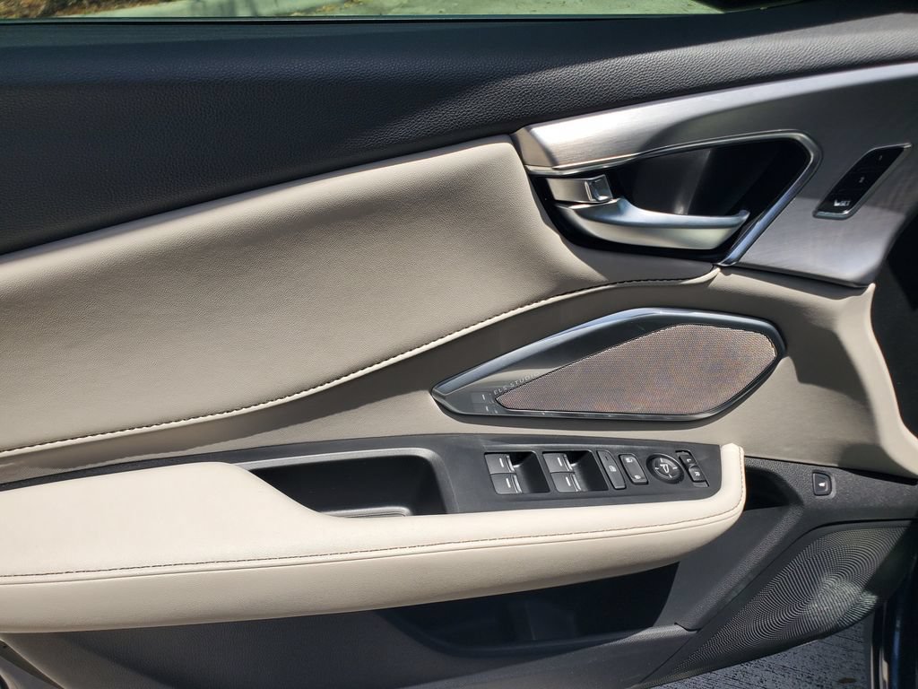 Used 2025 Acura RDX SH-AWD w/ Technology Package image 20