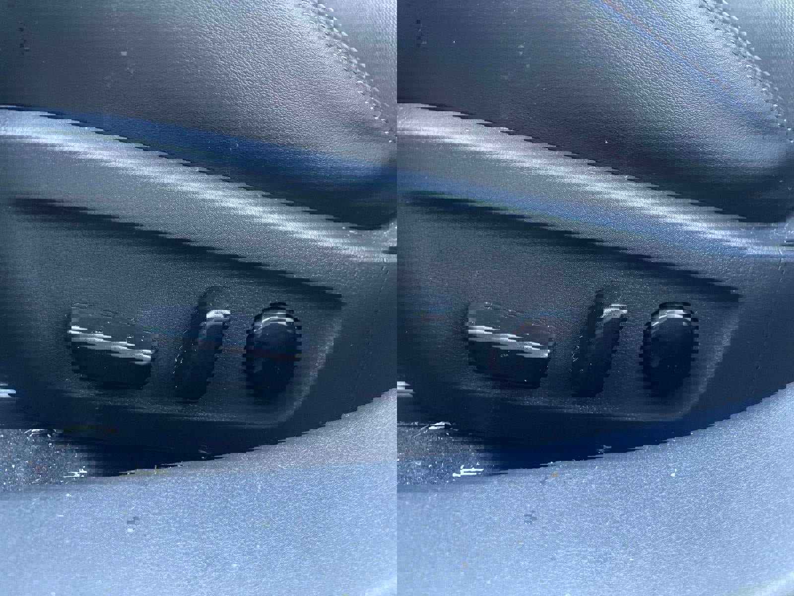 Used 2019 MAZDA MAZDA3 AWD Hatchback w/ Premium Pkg image 17