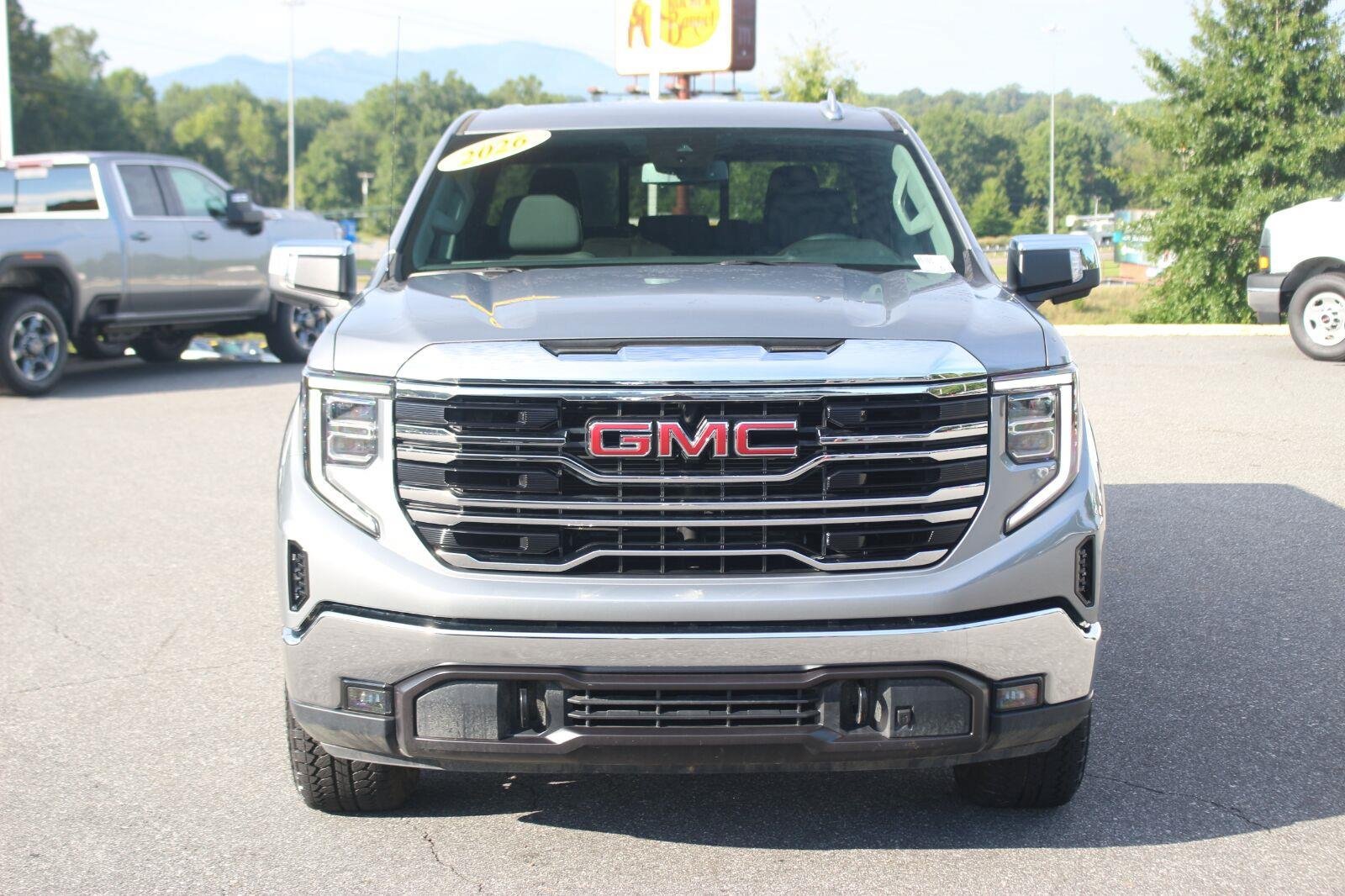 Used 2026 GMC Sierra 1500 SLT w/ SLT Premium Package AWD/4WD image 2