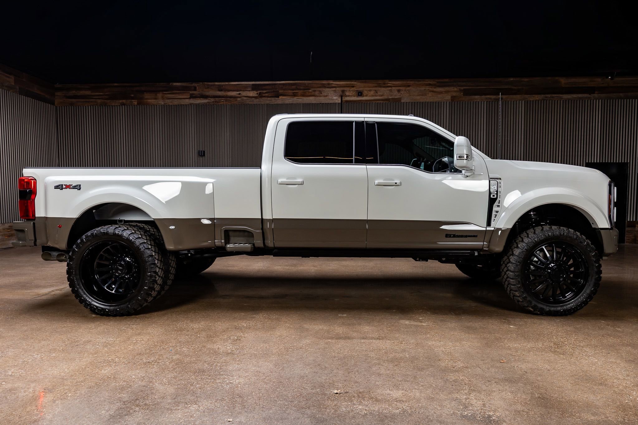Used 2026 Ford F450 King Ranch AWD/4WD image 10